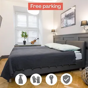  Apartment Luxury At The Main Square Poland