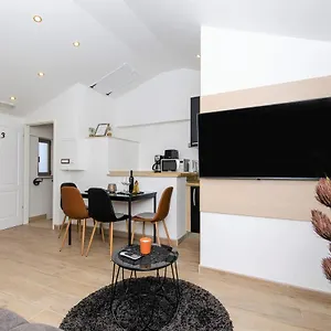  Apartment Aspalathos Old Town Croatia